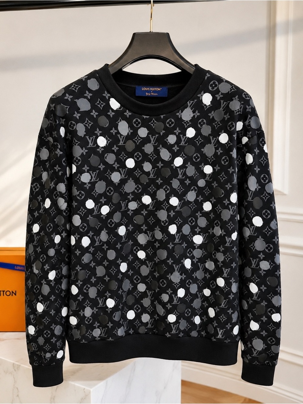 Louis Vuitton x Yayoi Kusama Infinity Dots Printed Crewneck Black - Picture 7 of 7